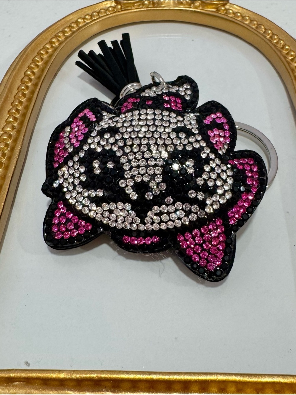 New Crystal Marie Cat Face Keychain - Picture 4 of 5